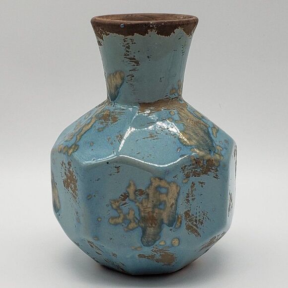 Studio Art Powder Blue Art Pottery Octagonal Faceted Vase - Picture 10 of 10